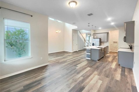 House in Oakland, Florida 3 bedrooms, 194.07 sq.m. № 1849921 - photo 3
