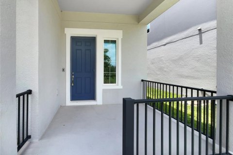 House in Oakland, Florida 3 bedrooms, 194.07 sq.m. № 1849921 - photo 9