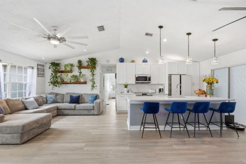 Villa ou maison à vendre à Port St. Lucie, Floride: 3 chambres, 127.46 m2 № 2085439 - photo 25
