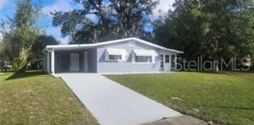 Villa ou maison à Ocala, Floride 2 chambres, 93.65 m2 № 2422662