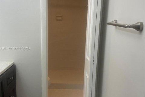 Copropriété à vendre à Fort Lauderdale, Floride: 2 chambres, 89.19 m2 № 2261890 - photo 30
