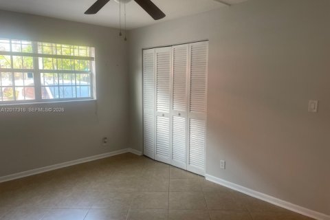 Copropriété à vendre à Fort Lauderdale, Floride: 2 chambres, 89.19 m2 № 2261890 - photo 15