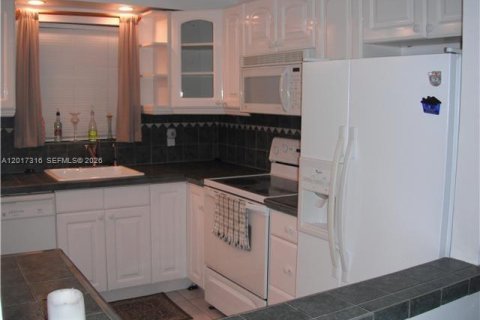 Copropriété à vendre à Fort Lauderdale, Floride: 2 chambres, 89.19 m2 № 2261890 - photo 6