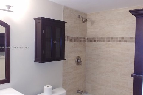 Copropriété à vendre à Fort Lauderdale, Floride: 2 chambres, 89.19 m2 № 2261890 - photo 4