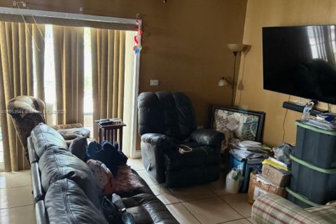 Купить виллу или дом в Норт-Майами, Флорида 3 спальни, 216.28м2, № 2066549 - фото 9