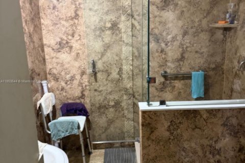 Купить виллу или дом в Норт-Майами, Флорида 3 спальни, 216.28м2, № 2066549 - фото 5