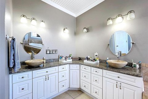 House in Lakeland, Florida 4 bedrooms, 202.99 sq.m. № 1819356 - photo 13