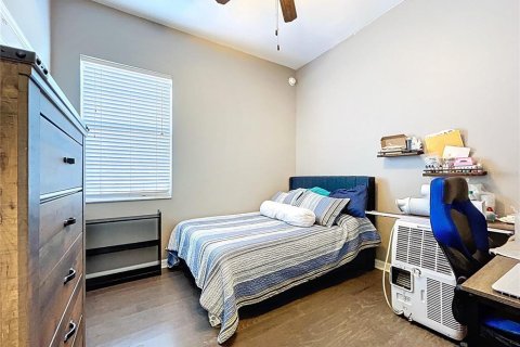 Casa en venta en Lakeland, Florida, 4 dormitorios, 202.99 m2 № 1819356 - foto 15