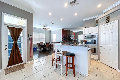 Casa en venta en Lakeland, Florida, 4 dormitorios, 202.99 m2 № 1819356 - foto 6