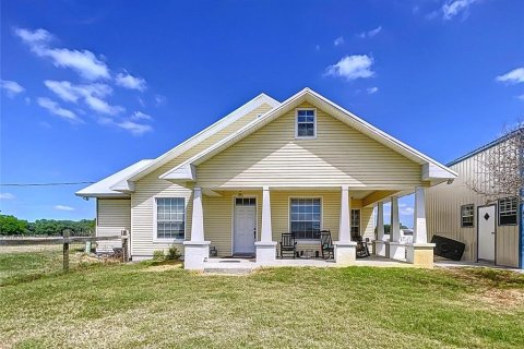 Casa en venta en Lakeland, Florida, 4 dormitorios, 202.99 m2 № 1819356 - foto 1