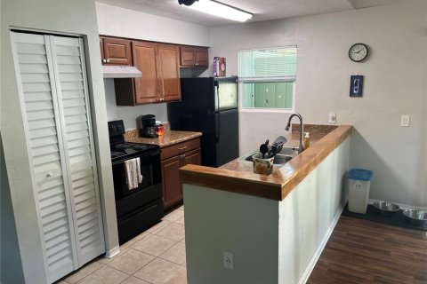 Villa ou maison à vendre à Melrose, Floride: 2 chambres, 91.42 m2 № 1740218 - photo 7