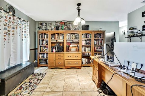 Купить виллу или дом в Спринг-Хилл, Флорида 3 комнаты, 166.48м2, № 1810485 - фото 11