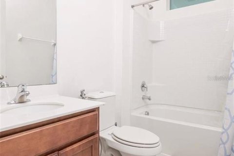 Villa ou maison à louer à Kissimmee, Floride: 8 chambres, 301.75 m2 № 2197591 - photo 21