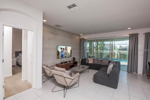Villa ou maison à louer à Kissimmee, Floride: 8 chambres, 301.75 m2 № 2197591 - photo 9