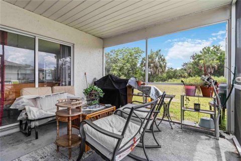 Villa ou maison à vendre à Port Charlotte, Floride: 3 chambres, 109.25 m2 № 1846409 - photo 5