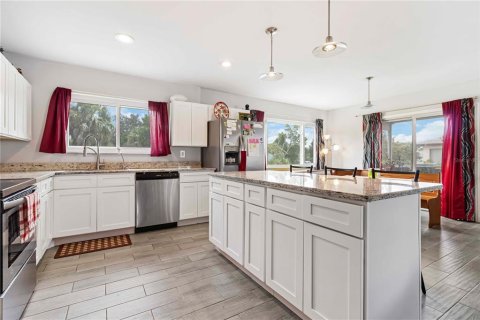Villa ou maison à vendre à Port Charlotte, Floride: 3 chambres, 109.25 m2 № 1846409 - photo 17