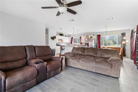Villa ou maison à vendre à Port Charlotte, Floride: 3 chambres, 109.25 m2 № 1846409 - photo 12