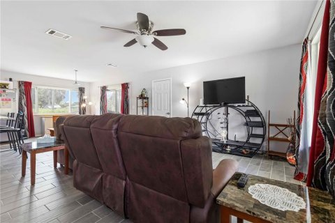 Villa ou maison à vendre à Port Charlotte, Floride: 3 chambres, 109.25 m2 № 1846409 - photo 10