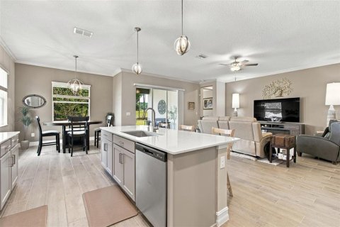 House in Brooksville, Florida 3 bedrooms, 218.32 sq.m. № 2399147 - photo 5