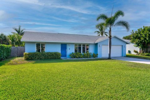 Casa en venta en Tequesta, Florida, 4 dormitorios, 158.86 m2 № 1072753 - foto 1
