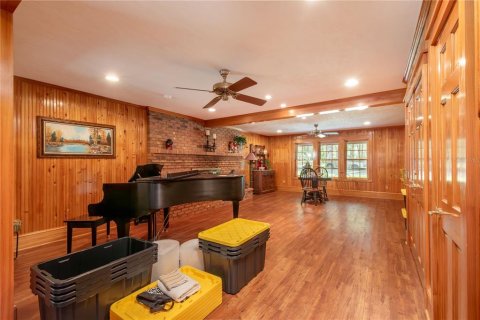 House in Hawthorne, Florida 5 bedrooms, 505.02 sq.m. № 1736790 - photo 20