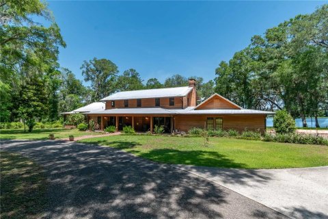 House in Hawthorne, Florida 5 bedrooms, 505.02 sq.m. № 1736790 - photo 8