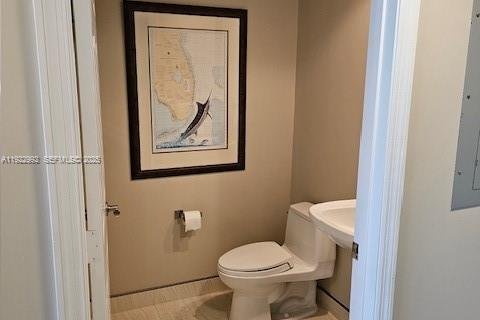 Copropriété à vendre à Hallandale Beach, Floride: 1 chambre, 85.47 m2 № 1976768 - photo 5