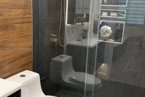 Купить таунхаус в Майами, Флорида 3 спальни, 108.79м2, № 2007855 - фото 21