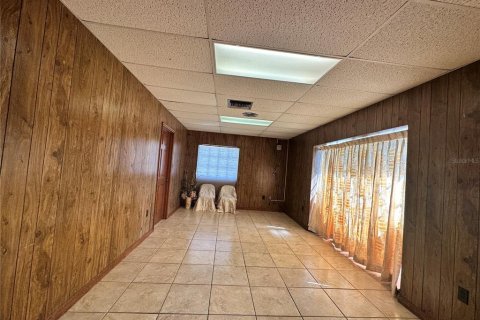 Commercial property in Eustis, Florida № 1901303 - photo 22