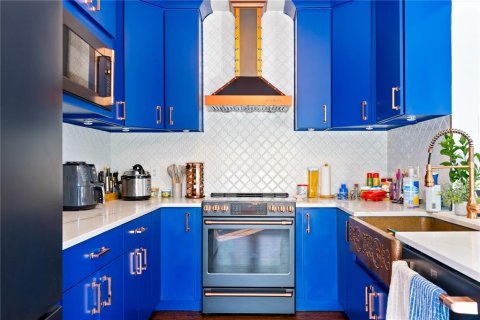 Adosado en alquiler en Kissimmee, Florida, 3 dormitorios, 174.66 m2 № 1757523 - foto 9