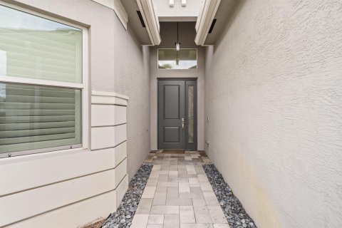 House in Boynton Beach, Florida 3 bedrooms, 224.73 sq.m. № 2245816 - photo 6