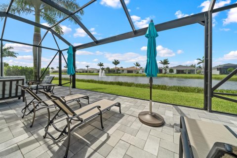 Casa en Boynton Beach, Florida 3 dormitorios, 224.73 m2 № 2245816