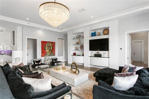 Villa ou maison à vendre à Tampa, Floride: 7 chambres, 843.09 m2 № 2139519 - photo 25