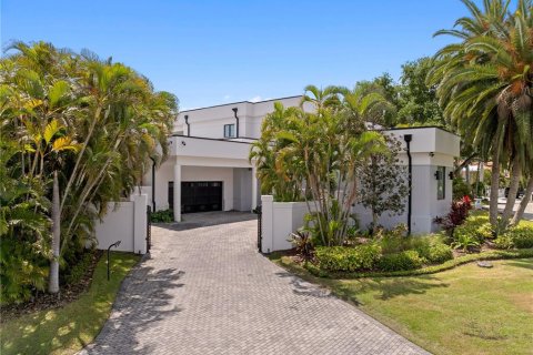 Villa ou maison à vendre à Tampa, Floride: 7 chambres, 843.09 m2 № 2139519 - photo 9