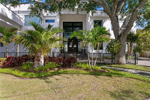 Villa ou maison à vendre à Tampa, Floride: 7 chambres, 843.09 m2 № 2139519 - photo 11