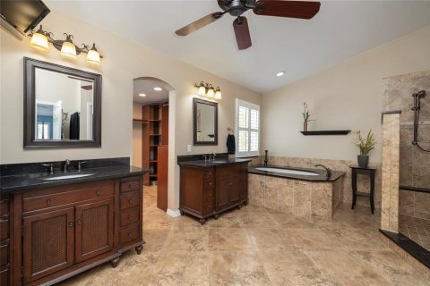 Casa en venta en Oldsmar, Florida, 4 dormitorios, 286.6 m2 № 1734615 - foto 18