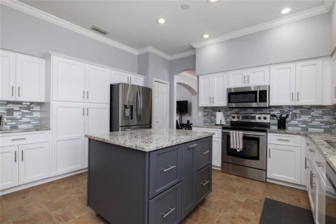 Casa en venta en Oldsmar, Florida, 4 dormitorios, 286.6 m2 № 1734615 - foto 5