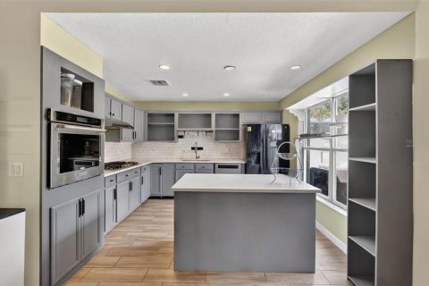 Casa en venta en Kissimmee, Florida, 3 dormitorios, 135.27 m2 № 1905716 - foto 8