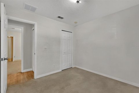 Casa en venta en Kissimmee, Florida, 3 dormitorios, 135.27 m2 № 1905716 - foto 13