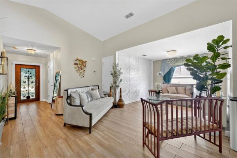 Casa en venta en Kissimmee, Florida, 3 dormitorios, 135.27 m2 № 1905716 - foto 25