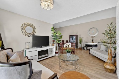 Casa en venta en Kissimmee, Florida, 3 dormitorios, 135.27 m2 № 1905716 - foto 27