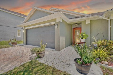 Casa en venta en Kissimmee, Florida, 3 dormitorios, 135.27 m2 № 1905716 - foto 1