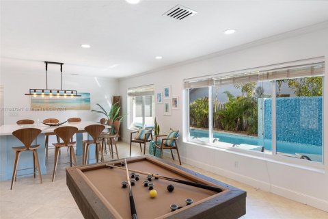 Снять в аренду виллу или дом в Лодердейл-бай-те-Си, Флорида 3 спальни, 175.49м2, № 2018524 - фото 10