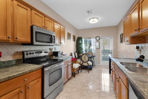 Adosado en venta en Port St. Lucie, Florida, 2 dormitorios, 125.42 m2 № 2078284 - foto 15