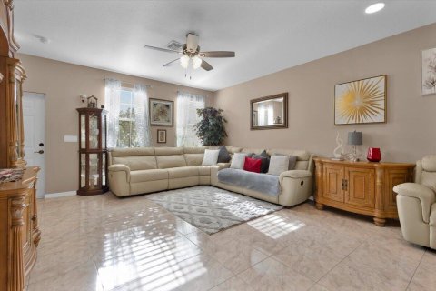 Adosado en venta en Port St. Lucie, Florida, 2 dormitorios, 125.42 m2 № 2078284 - foto 8