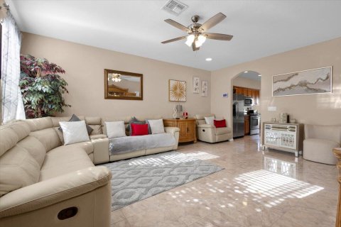 Adosado en venta en Port St. Lucie, Florida, 2 dormitorios, 125.42 m2 № 2078284 - foto 9