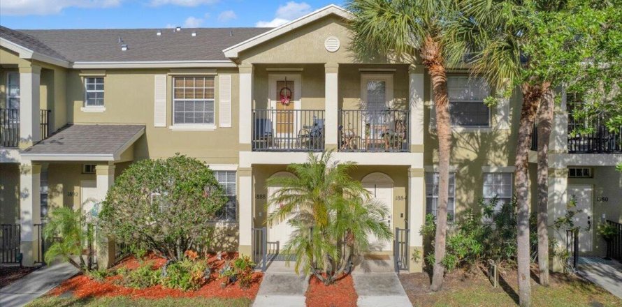 Adosado en Port St. Lucie, Florida 2 dormitorios, 125.42 m2 № 2078284
