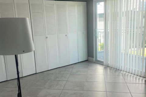 Copropriété à louer à Delray Beach, Floride: 1 chambre, 67.45 m2 № 2406210 - photo 6