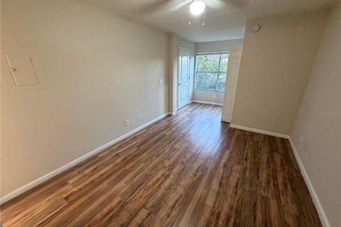 Condominio en venta en Orlando, Florida, 1 dormitorio, 55.46 m2 № 2112806 - foto 13