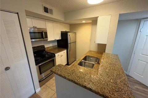 Condominio en venta en Orlando, Florida, 1 dormitorio, 55.46 m2 № 2112806 - foto 6